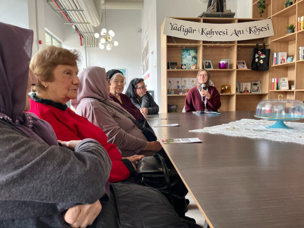 Kadın ve Aile Birimimizden Yadigâr Kahvesi'nde Kıymetli Büyüklerimize Yönelik Sağlıklı Yaşam Önerileri