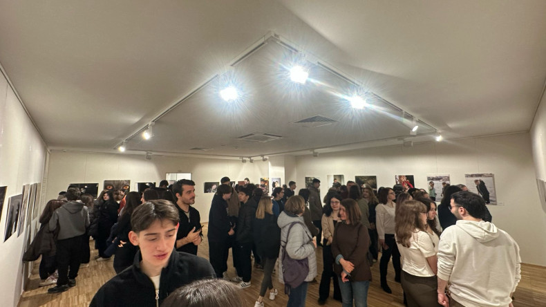 Gençlerimiz Sanatla İç İçe: Fatih Belediyesi'nden Sanat Galerilerine Öğrenci Gezileri