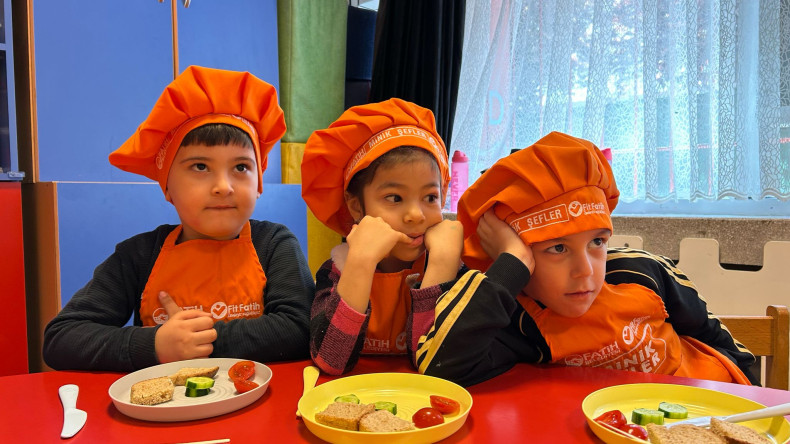 Şehit Vedat Kara İlköğretim Okulu Anaokulu'nda Minik Şeflerimizle Keyifli ve Eğitici bir Mutfak Buluşması