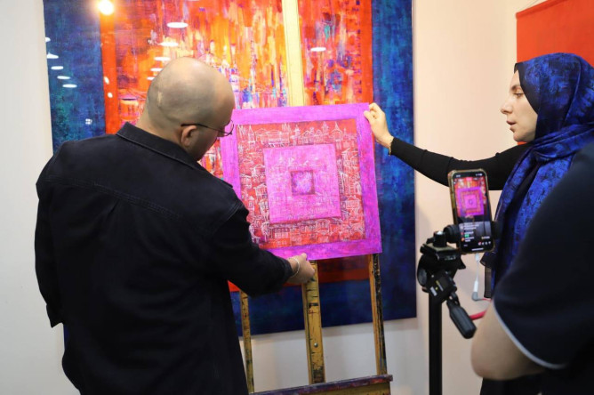 Sanat Gazze İçin Konuşuyor: Ressam Cemal Toy Yönetiminde KARINCA El Emeği Eğitim Birimi ile Engelsiz Yaşam İçin Müzayede Buluşması