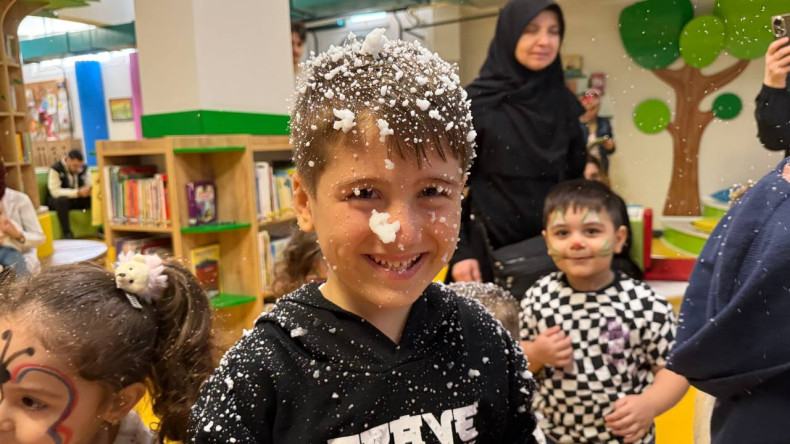 Kariye Çocuk Kütüphanesi'nde Miniklerimizle 23 Nisan Ulusal Egemenlik ve Çocuk Bayramı'nın Neşesi!