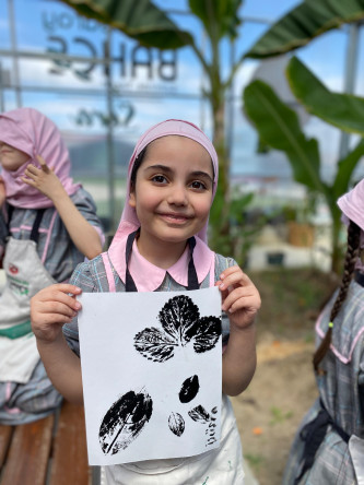 Ayvansaray Bahçe'de Çocuklarımızla Botanik Baskı Yapıyor, Doğanın İzlerini Kağıda Taşıyoruz