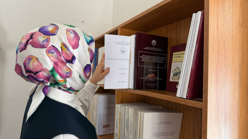 Medrese Davutpaşa Kullanıcılarımızdan Fatma Eles, “Sosyal Medyada Linç Kültürü: Twitter (X) Örneği” Konulu Tezini Tamamladı