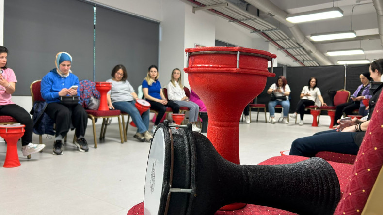Kadın ve Aile Birimimizden Fındıkzade Çukurbostan Yaşam Merkezi Çok Amaçlı Salon'da “Stres Avcıları: Ritim Versiyonu” Programı