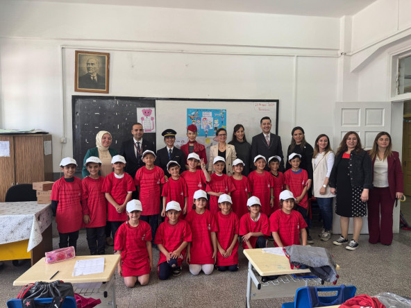 Geleceğe Dönüşüm: Turkish Airlines'tan KARINCA İş Birliğiyle 23 Nisan'a Anlam Katan İleri Dönüşüm Projesi