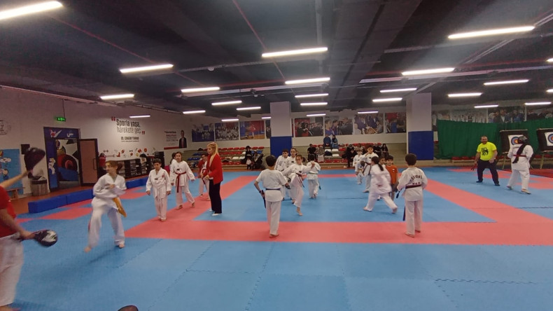 Fatih'te Taekwondo Eğitimleri Başladı: Fiziksel Güçten Zihinsel Dayanıklılığa Uzanan Yolculuk