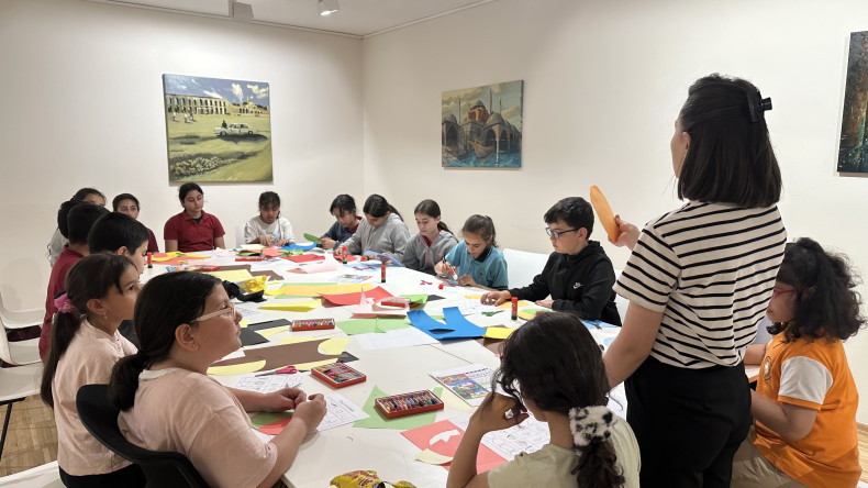 Çocuklarımız Kadırga Sanat Galerileri'nde Picasso'yla Tanıştı: Renklerin ve Hayalin Yolculuğu