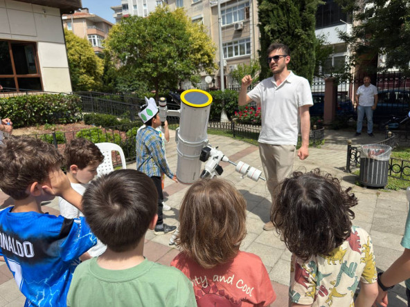 Bilim Fatih'te Öğrencilerimiz İçin Hem Keyifli Hem Öğretici Güneş Gözlemi