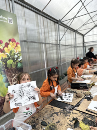 Ayvansaray Bahçe'de Çocuklarımızla Botanik Baskı Yapıyor, Doğanın İzlerini Kağıda Taşıyoruz