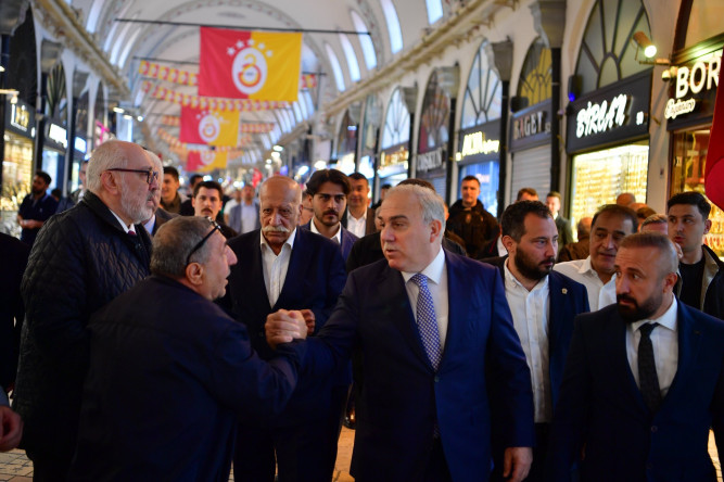 Vali Gül ve Başkan Turan, Kapalıçarşı Dernek Yönetimimiz ile Bir Araya Geldi