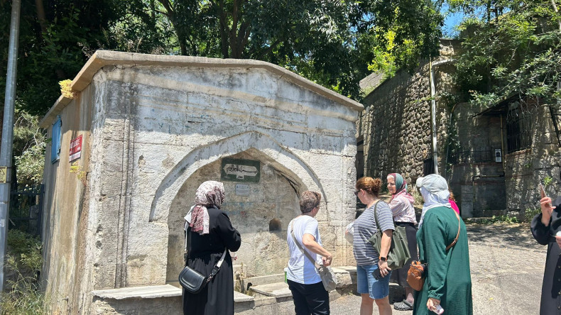 Kadın ve Aile Birimimizin Gizli Rota Etkinliği, Anadolu Kavağı'nın Doğayla İç İçe Güzergahında Katılımcılarıyla Keşfe Devam Ediyor