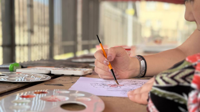 Ayvansaray Bahçe'de Çocuklarımız Suluboya Atölyesi ile Sanatı ve Doğayı Keşfetti