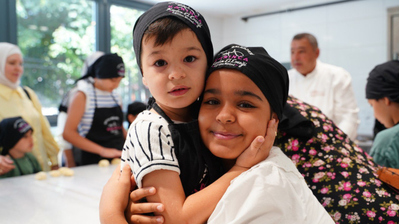 Silivrikapı'da Simitle Buluşma: KARINCA'dan Anne ve Çocuklarımız ile Hamura, Kültüre ve Ortak Soframıza Uzanan Bir Yolculuk