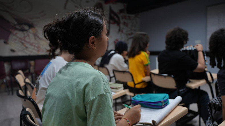 Sanatsever Çocuklarımız Fatih Sanat Akademisi Yaz Kursları'nda Buluşuyor