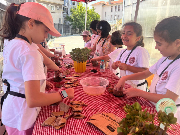 Ayvansaray Bahçe'de Çocuklarımızla Mantarın Dünyası: Topraktan Hasada Doğal Serüven