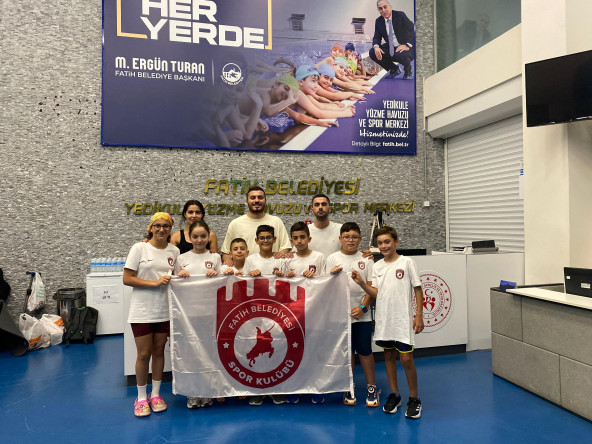 Fatih Belediyesi Spor Kulübümüzün Başarılı Yüzücüleri, Ulusal Gelişim Ligi'nde İlçemizi Temsil Etmek Üzere Kayseri'de