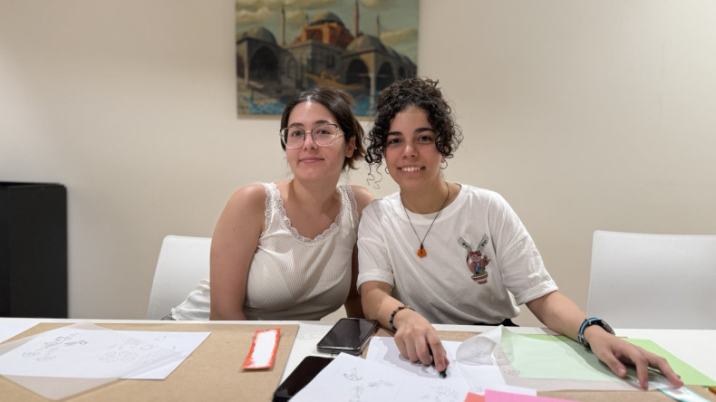 Kes, Katla, Huzuru Bul: Kadırga Sanat Galerileri'nde Kâğıt Sanatıyla Zihinsel Mola