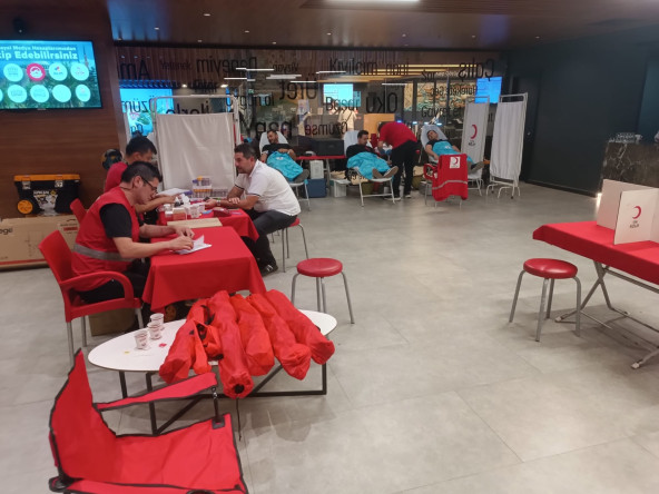 Kızılay'ın Kan Bağışı Kampanyasına Fatih Belediyesi'nden Örnek Destek