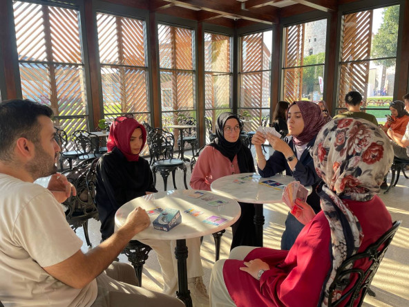 Efsaneleriyle Ünlü Yedikule Hisarı'nda Zamanın Kapıları Oyunlarla Aralandı