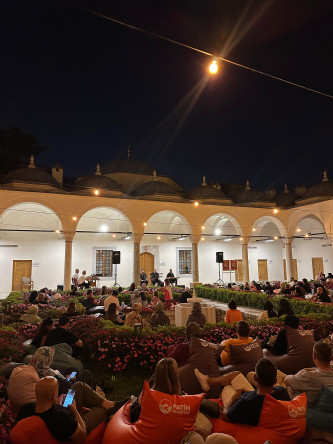 Medrese Davutpaşa'da Avluda Meşk Akşamlarımız Başladı
