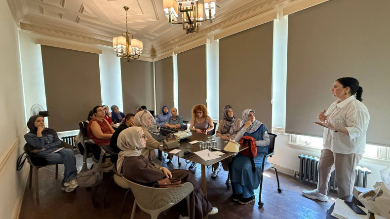 Desenlerin Sessiz Anlatısı: Miras Fatih'in “Motiflerin Dili” Etkinliği