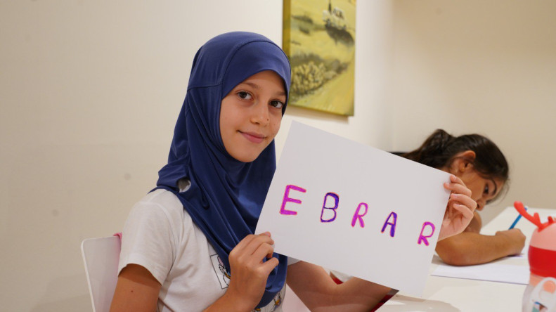 Duvarlara Değil Hayallere Renk: Kadırga Sanat Galerileri'nde Çocuklarımızla Graffiti Keşfi