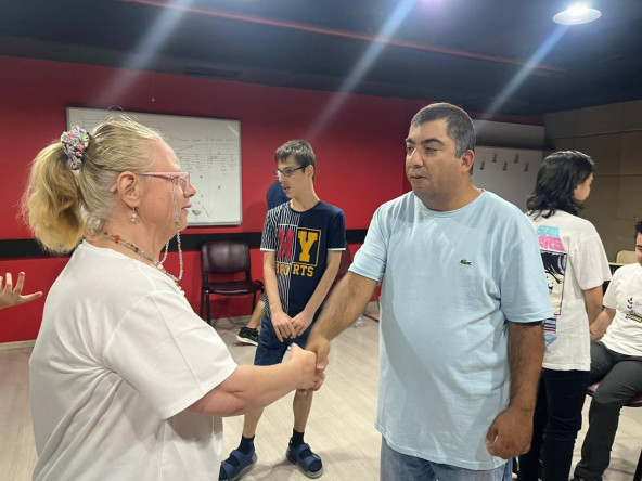 Sosyal İşler Birimimizden Fatih Sanat Akademisi'nde Ritim ve Müzik Terapisi