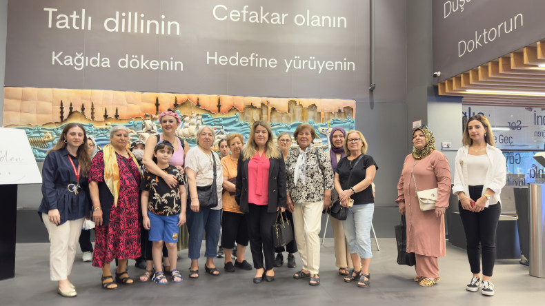 Halkla İlişkiler Ofisimizden Seyyid Ömer Mahallesi Muhtarı ve Sakinlerine Özel Fatih Turu: “Hizmet Yerinde Görülür”