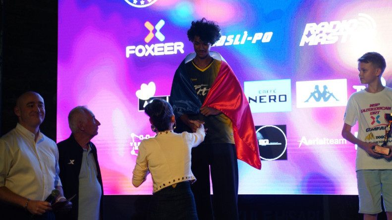 FAI Drone Racing World Cup Türkiye Drone Race'25, Yedikule Hisarı'nda Teknoloji ve Tarihi Bir Araya Getirdi