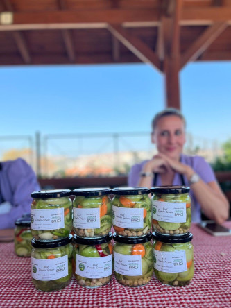 Vatandaşlarımız, Ayvansaray Bahçe'nin Yeşil Domates Turşusu Atölyesi'nde Buluşuyor