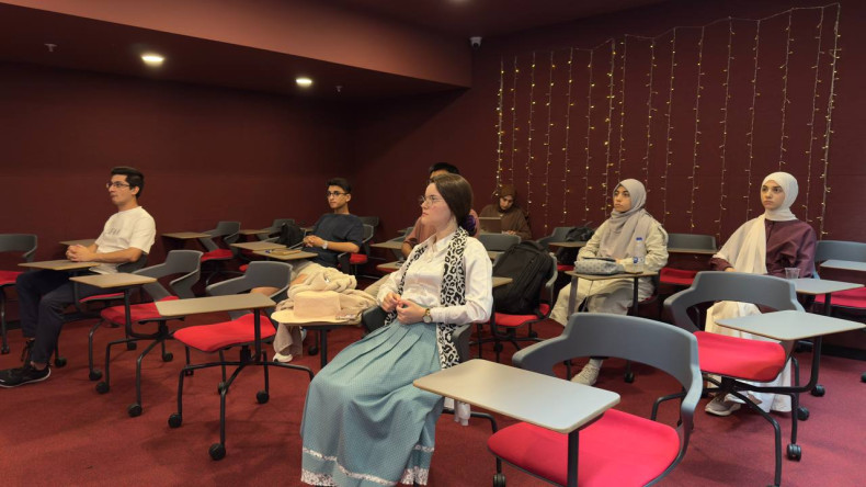 Vatan Kütüphanemizde Bilimsel Sunum: Bilim Fatih Eğitmeni ve Astrofizikçi Oğuzhan Çolak'tan “Yıldız Depremleri” Üzerine Anlatım