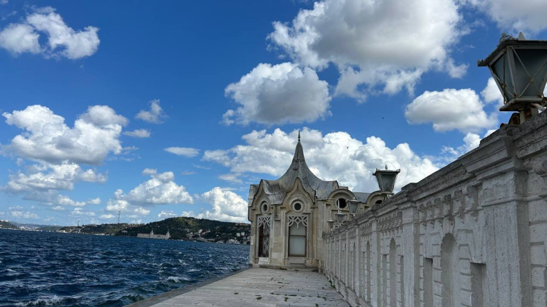 Kadın ve Aile Birimimizin Gizli Rota Etkinliği, Beylerbeyi Sarayı ve İslam Medeniyetleri Müzesi'nde Katılımcılarıyla Keşfe Devam Ediyor