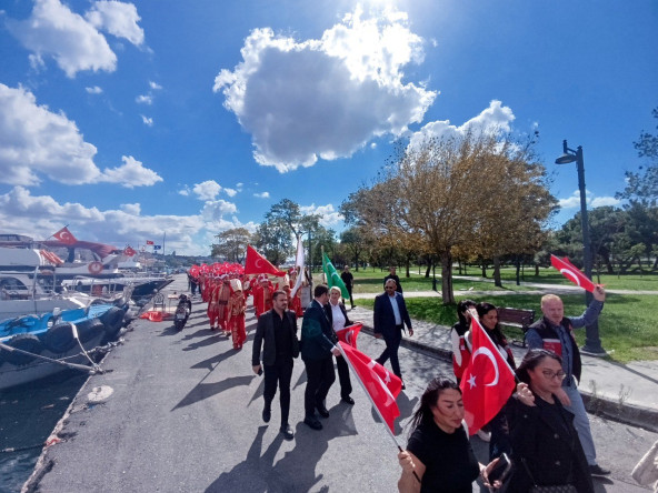 Balat Sahilinde Gaziler Günü Yürüyüşü: Mehter Marşlarıyla Anma Programı Düzenlendi, Gazilerimize Halkla İlişkiler Ofisimizden Hediyeler Takdim Edildi