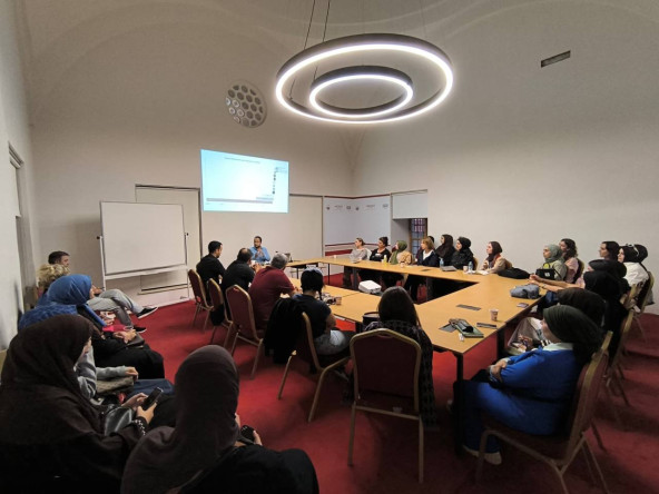 Medrese Davutpaşa'da Din Felsefesi Okumaları: “Din” Kavramı ve Felsefi Çerçevesi Tartışıldı