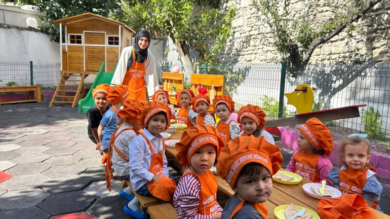Özel Çiçek Bahçesi Anaokulu'nda Minik Şeflerimizle Keyifli ve Eğitici bir Mutfak Buluşması
