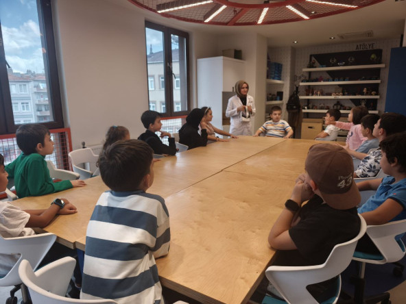 Bilim Fatih'in Sanal Gerçeklik Etkinliği, Öğrencilerimizi Teknolojiyle Buluşturdu