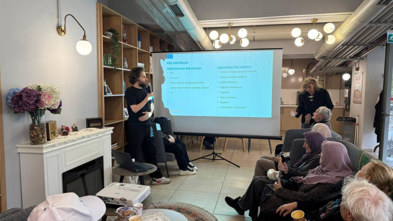 Kadın ve Aile Birimimizden Kıymetli Büyüklerimize, Yadigâr Kahvesi'nde Dünya Kalp Günü Etkinliği: Sağlıklı Yaşam İçin Kalbinize Değer Katın