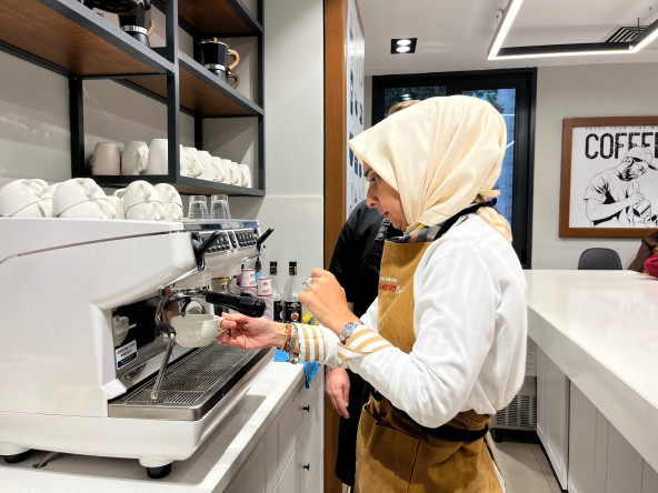 Dünya Kahve Günü'ne Özel KARINCA El Emeği Eğitim Birimi'nden GastroSanat'ta Kahve Sanatı Eğitimi