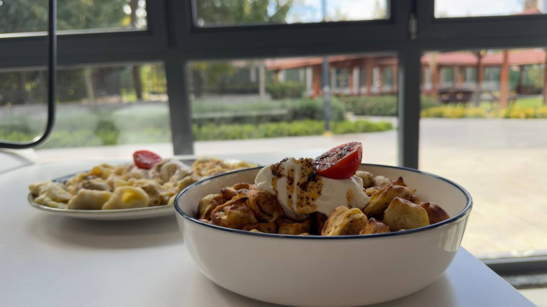 Silivrikapı'da Geleneksel Tatlar: KARINCA El Emeği Eğitim Birimimiz ile Mantı Yapımı