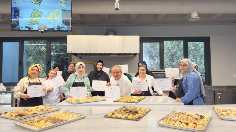 KARINCA El Emeği Eğitim Birimimiz Çikolatalı Cookie'nin İnceliklerini GastroSanat'ta Paylaştı