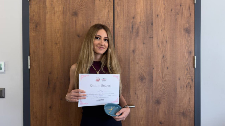 Kintsugi Sanatı: KARINCA El Emeği Eğitim Birimi ile Silivrikapı'da Yeniden Birleştirmenin Estetiği