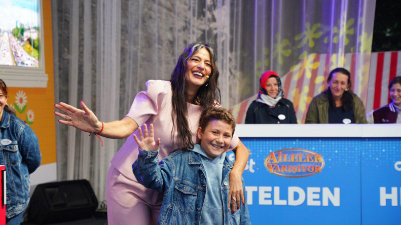 Türkiye'nin En Güzel Aile Buluşması AileFest, Yedikule Hisarı'nda İkinci Gününde de Ailemizi Kültür, Sanat ve Eğlenceyle Bir Araya Getirdi