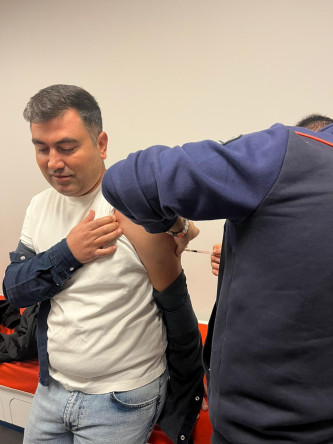 Afetlere Hazırlıkta Önemli Adım: Sağlık İşleri ve Afet İşleri Müdürlüklerimizin İş Birliğiyle Belediyemiz Çalışanlarına Tetanoz Aşısı