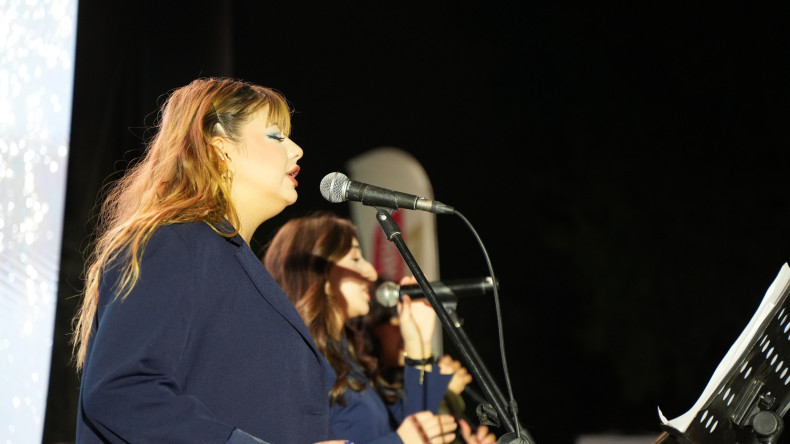 Tarihin Kalbinde Bir Yaz Geleneği: Efsaneleriyle Ünlü Yedikule Hisarı'nda Akustik Akşamlar Devam Ediyor