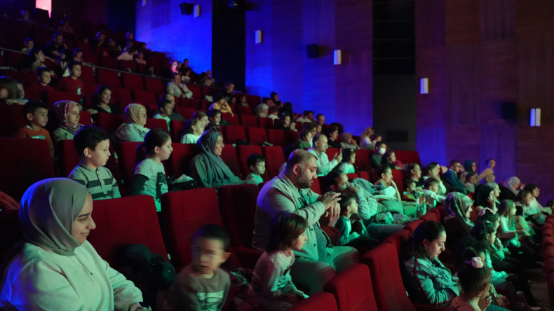 FKSM'de Çocuklarımıza Tiyatro Keyfi: “Misafir III” Seyirciyle Buluştu