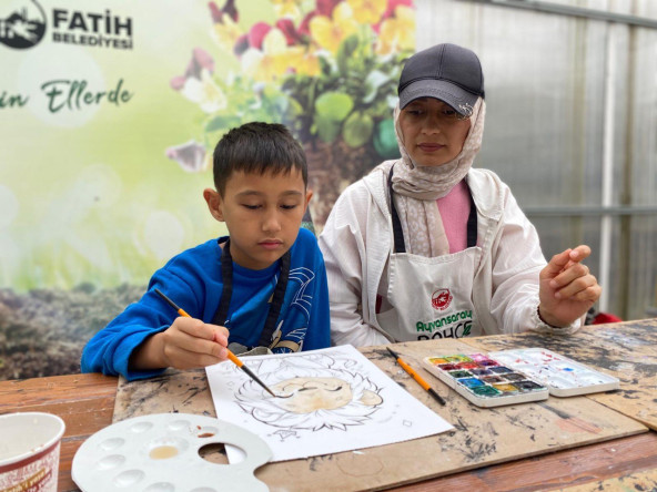Ayvansaray Bahçe'de Çocuklarımız Suluboya Atölyesi ile Sanatı ve Doğayı Keşfetti
