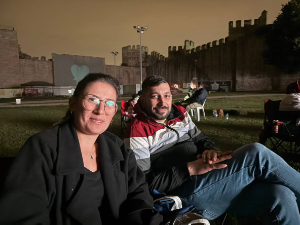 Açık Havada Tarihle Buluşma: Yedikule Hisarı'nda Sinema Akşamları Tarihî Ezgiler ve Hikâyelerle Devam Ediyor