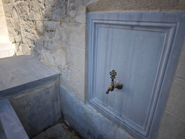 Vefa Meydanı Çeşmesi Suyuna Kavuştu