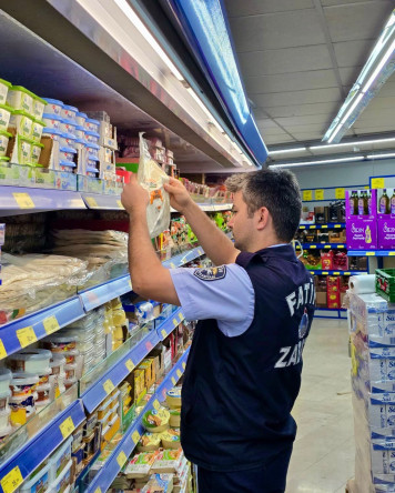 Fatih'te Raflara Güven, Tüketiciye Destek İçin Denetimdeyiz: Zabıta Ekiplerimiz Alışveriş Güvenliğini Sağlamak İçin Sahada