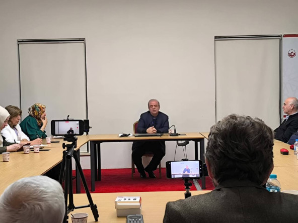 Medrese Davutpaşa'da Babıali Sohbetleri'nde Prof. Dr. Yakup Çelik'ten Cumhuriyet Döneminden Günümüze Türk Edebiyatı Anlatısı